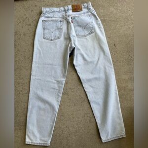Vintage 90s Levi’s 551 denim blue jeans high waisted mom jeans